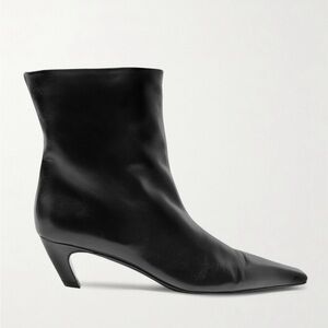 KHAITE Arizona leather ankle boots